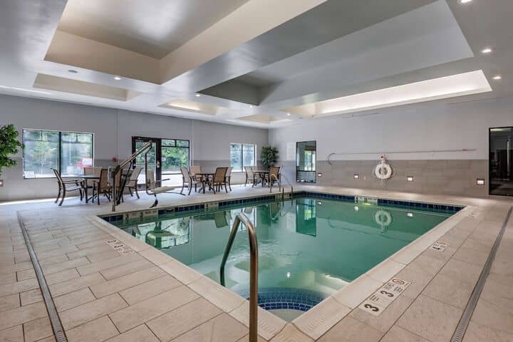 Pool 33 of 47