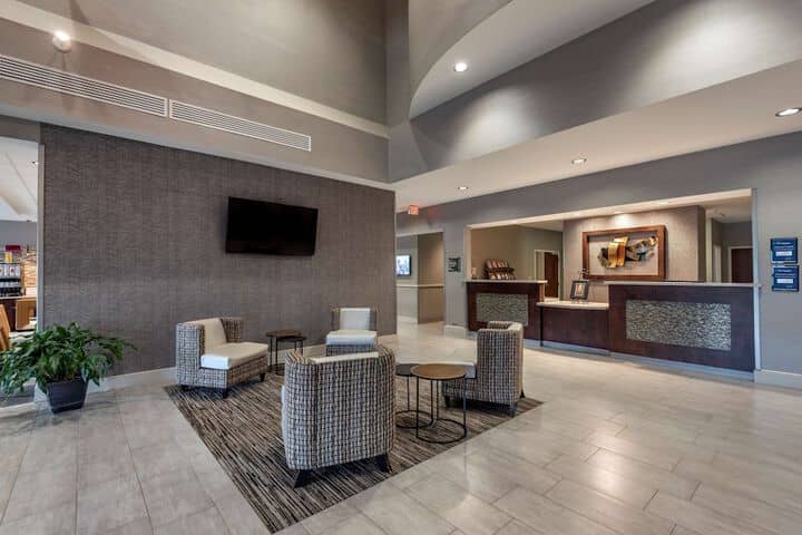 Hotel Interior 7 of 47