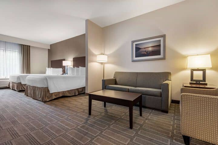 Room 20 of 47